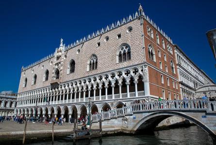 总督府Palazzo Ducale