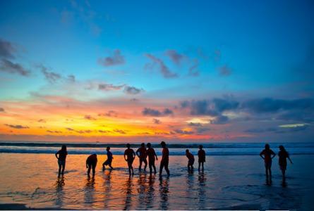 水明漾海滩Seminyak Beach