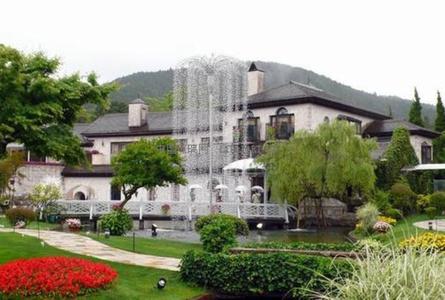 箱根玻璃森林美术馆Venetian Glass Museum