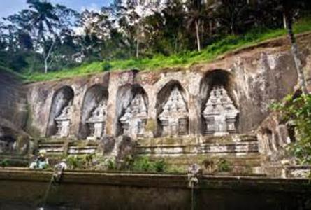 旧圣泉寺Gunung Kawi Temple