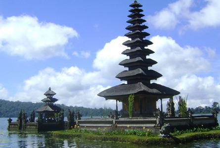 水神庙Pura Ulun Danu Bratan