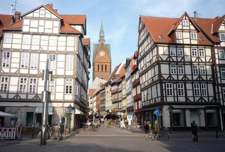 老城区    ( )Old Town (Altstadt)